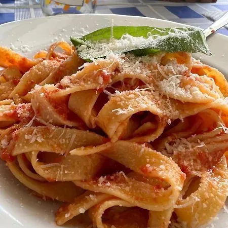 Santarufinahome شقة LʼAquila